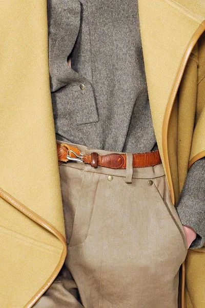 Look 3